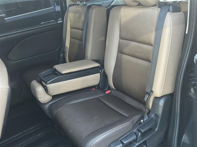 店舗にて現車の確認もいただけますので、お電話で在庫のご確認の上是非ご来店くださいませ!!!////