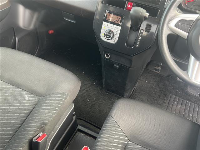 店舗にて現車の確認もいただけますので、お電話で在庫のご確認の上是非ご来店くださいませ！！！