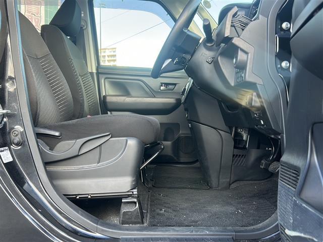 店舗にて現車の確認もいただけますので、お電話で在庫のご確認の上是非ご来店くださいませ！！！