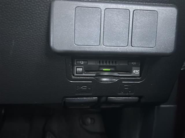 ＥＴＣで高速道路の料金所も手間いらず！