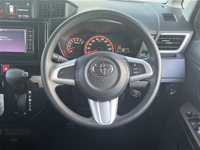 ステアリングスイッチで手元でオーディオ操作できます！