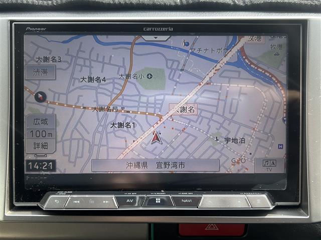 【　ナビゲーション　】ナビゲーションシステム装備なので不慣れな場所へのドライブも快適にして頂けます♪