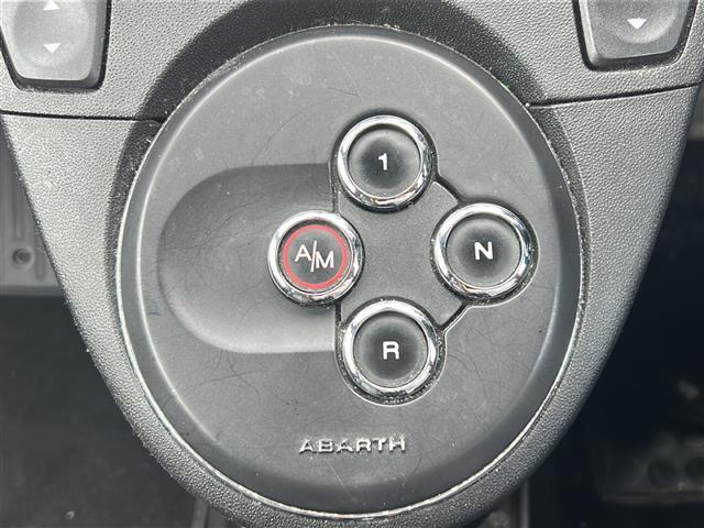 店舗にて現車の確認もいただけますので、お電話で在庫のご確認の上是非ご来店くださいませ！！！