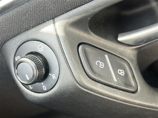 店舗にて現車の確認もいただけますので、お電話で在庫のご確認の上是非ご来店くださいませ！！！