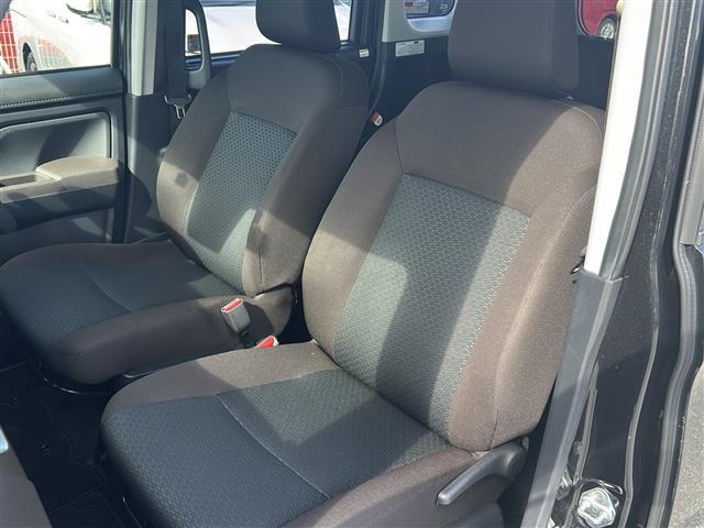 店舗にて現車の確認もいただけますので、お電話で在庫のご確認の上是非ご来店くださいませ！！！