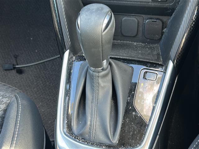 店舗にて現車の確認もいただけますので、お電話で在庫のご確認の上是非ご来店くださいませ！！！／／／／