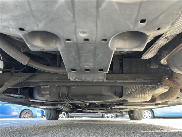 店舗にて現車の確認もいただけますので、お電話で在庫のご確認の上是非ご来店くださいませ！！！／／／／