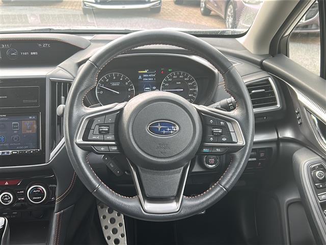 店舗にて現車の確認もいただけますので、お電話で在庫のご確認の上是非ご来店くださいませ！！！／／／／