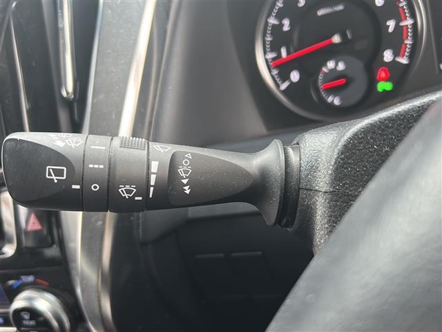 ヴェルファイア ２．５Ｚ　純正９インチナビ　フリップダウンモニター　両側パワースライドドア　バックカメラ　ＥＴＣ　コーナーセンサー　オートライト　電子サイドブレーキ　オートホールド　ＴＶ　Ｂｌｕｅｔｏｏｔｈ　ＣＤ　ＤＶＤ（12枚目）