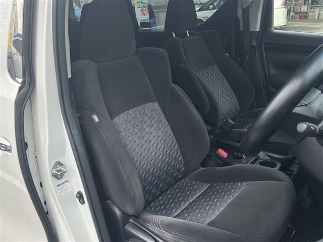 ヴェルファイア ２．５Ｚ　純正９インチナビ　フリップダウンモニター　両側パワースライドドア　バックカメラ　ＥＴＣ　コーナーセンサー　オートライト　電子サイドブレーキ　オートホールド　ＴＶ　Ｂｌｕｅｔｏｏｔｈ　ＣＤ　ＤＶＤ（21枚目）