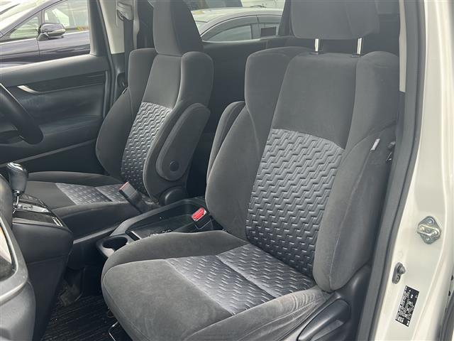 ヴェルファイア ２．５Ｚ　純正９インチナビ　フリップダウンモニター　両側パワースライドドア　バックカメラ　ＥＴＣ　コーナーセンサー　オートライト　電子サイドブレーキ　オートホールド　ＴＶ　Ｂｌｕｅｔｏｏｔｈ　ＣＤ　ＤＶＤ（23枚目）