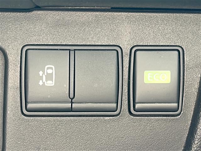 【　パワースライドドア　】ワンタッチでスライドドアの電動開閉が可能です♪♪