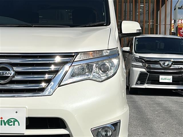 【　ＬＥＤヘッドライト　】悪天候や夜間の走行も視界良好で安心してお乗りいただけます。