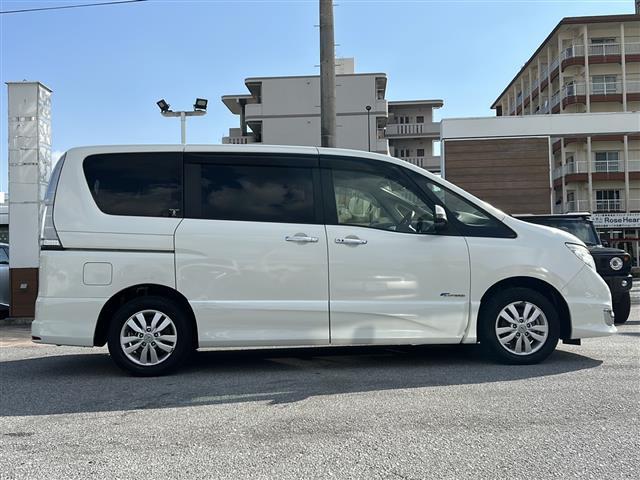 店舗にて現車の確認もいただけますので、お電話で在庫のご確認の上是非ご来店くださいませ！！！