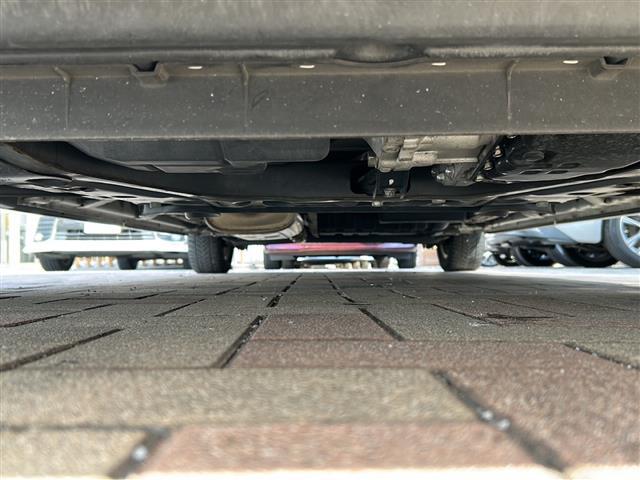 店舗にて現車の確認もいただけますので、お電話で在庫のご確認の上是非ご来店くださいませ！！！