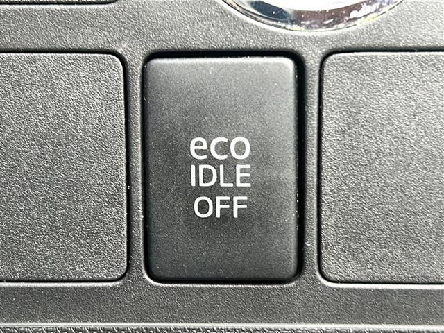 アイドリングストップ機能を解除する機能です。