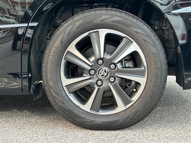 ヴォクシー ＺＳ　煌ＩＩ　純正ナビ　バックカメラ　ＥＴＣ　ドライブレコーダー　両側パワスラ　衝突被害軽減システム　コーナーセンサー　フリップダウンモニター　リアロールサンシェード　パドルシフト　ＴＶ　Ｂｌｏｏｔｏｏｔｈ（41枚目）