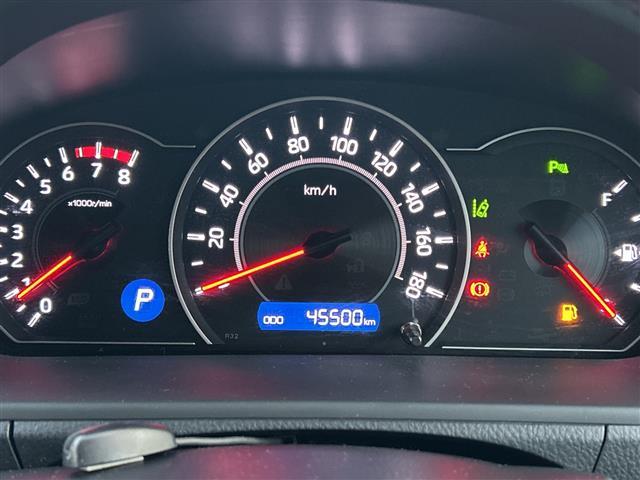 ヴォクシー ＺＳ　煌ＩＩ　純正ナビ　バックカメラ　ＥＴＣ　ドライブレコーダー　両側パワスラ　衝突被害軽減システム　コーナーセンサー　フリップダウンモニター　リアロールサンシェード　パドルシフト　ＴＶ　Ｂｌｏｏｔｏｏｔｈ（42枚目）