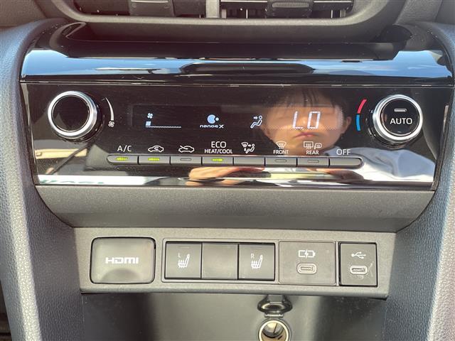 ヤリスクロス ハイブリッドＺ　純正ディスプレイオーディオ　全方位カメラ　ＥＴＣ　前後ドライブレコーダー　パワーシート　ハンドルヒーター　前後コーナーセンサー　電子サイドブレーキ　オートホールド　ＢＳＭ　Ｂｌｕｅｔｏｏｔｈ　ＨＤＭＩ（13枚目）