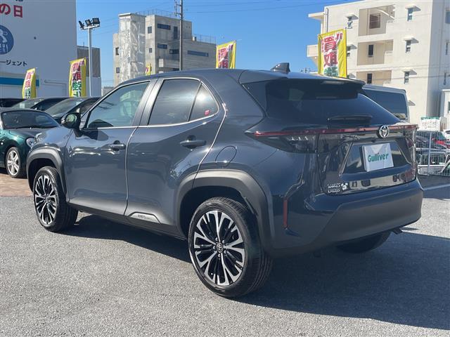 ヤリスクロス ハイブリッドＺ　純正ディスプレイオーディオ　全方位カメラ　ＥＴＣ　前後ドライブレコーダー　パワーシート　ハンドルヒーター　前後コーナーセンサー　電子サイドブレーキ　オートホールド　ＢＳＭ　Ｂｌｕｅｔｏｏｔｈ　ＨＤＭＩ（31枚目）