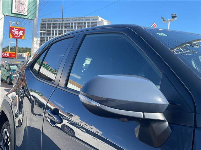 ヤリスクロス ハイブリッドＺ　純正ディスプレイオーディオ　全方位カメラ　ＥＴＣ　前後ドライブレコーダー　パワーシート　ハンドルヒーター　前後コーナーセンサー　電子サイドブレーキ　オートホールド　ＢＳＭ　Ｂｌｕｅｔｏｏｔｈ　ＨＤＭＩ（40枚目）