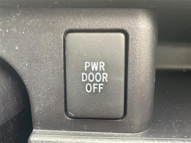 店舗にて現車の確認もいただけますので、お電話で在庫のご確認の上是非ご来店くださいませ！！！