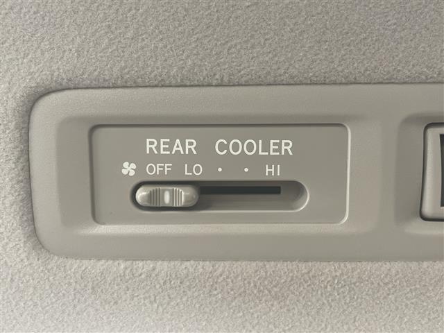 店舗にて現車の確認もいただけますので、お電話で在庫のご確認の上是非ご来店くださいませ！！！