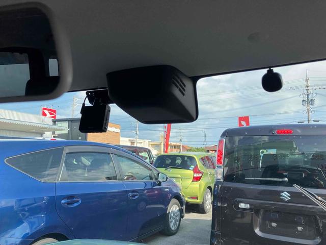 当店のお車をご覧いただきましてありがとうございます。お車についてのご質問やお見積りのご依頼、ご購入にあたってのご相談などお気軽にお問い合わせ下さい!
