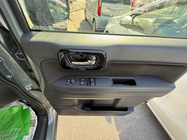 ご覧いただきありがとうございます♪気になったお車がありましたらお気軽にお電話をください♪