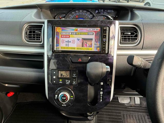 発進時や後退時に必ず操作するレバーです。操作のしやすさが肝になってきます。ぜひ一度体感してください。