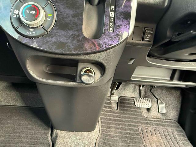 この度は当店のお車をご覧になっていただき、誠にありがとうございます。じっくり現車確認して頂けるよう、ご準備を致します！