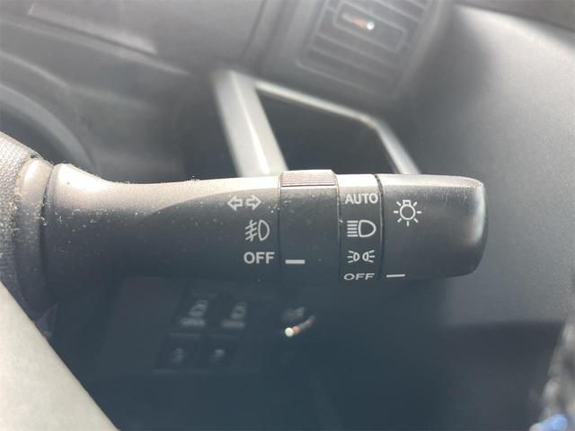 オートライト機能付きなのでつけ忘れや消し忘れの心配もありません。