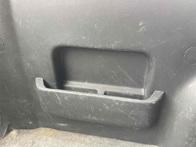 当店のお車をご覧いただきましてありがとうございます。お車についてのご質問やお見積りのご依頼、ご購入にあたってのご相談などお気軽にお問い合わせ下さい!