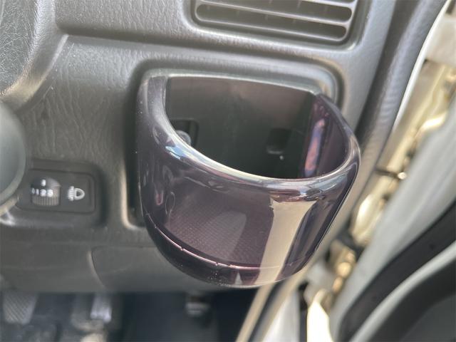 この度は当店のお車をご覧になっていただき、誠にありがとうございます。じっくり現車確認して頂けるよう、ご準備を致します!