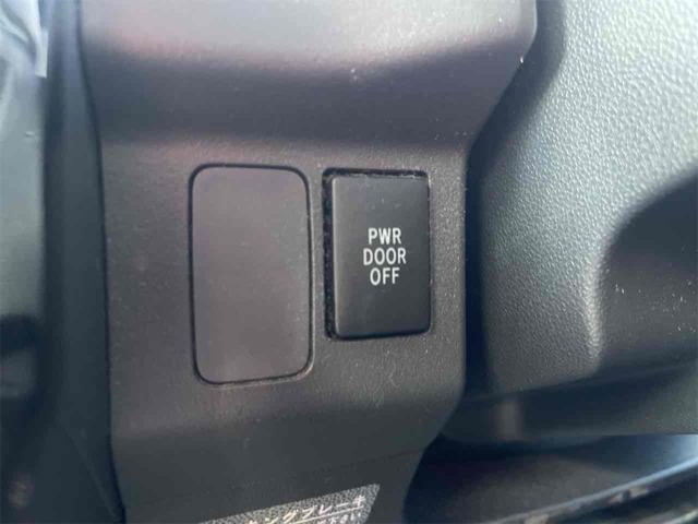 この度は当店のお車をご覧になっていただき、誠にありがとうございます。ぜひじっくりとご検討下さい。気軽にお問合せ・お見積りお待ちしております。