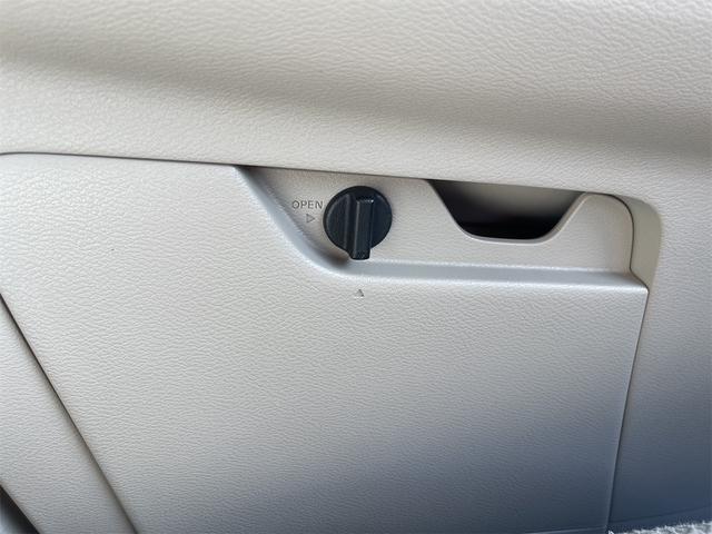 当店のお車をご覧いただきましてありがとうございます。お車についてのご質問やお見積りのご依頼、ご購入にあたってのご相談などお気軽にお問い合わせ下さい！