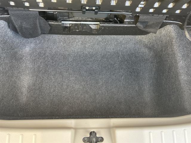 この度は当店のお車をご覧になっていただき、誠にありがとうございます。ぜひじっくりとご検討下さい。気軽にお問合せ・お見積りお待ちしております。