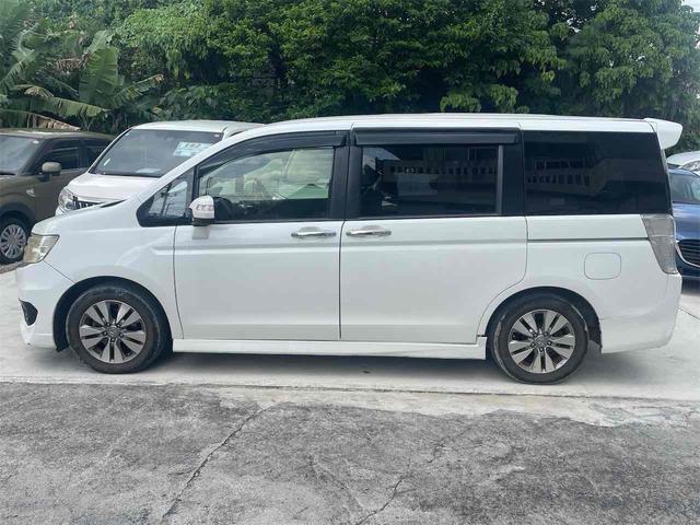 ステップワゴンスパーダ Z ETC バックカメラ TV オートクルーズコントロール 両側電動スライドドア オートライト HID スマートキー アイドリングストップ 電動格納ミラー 後席モニター 3列シート CVT アルミホイール(13枚目)