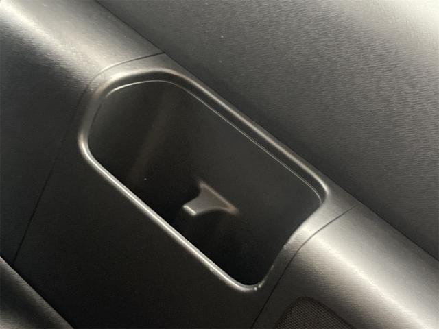 ステップワゴンスパーダ Z ETC バックカメラ TV オートクルーズコントロール 両側電動スライドドア オートライト HID スマートキー アイドリングストップ 電動格納ミラー 後席モニター 3列シート CVT アルミホイール(42枚目)