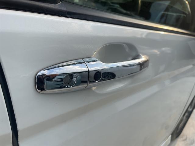 ステップワゴンスパーダ Z ETC バックカメラ TV オートクルーズコントロール 両側電動スライドドア オートライト HID スマートキー アイドリングストップ 電動格納ミラー 後席モニター 3列シート CVT アルミホイール(53枚目)