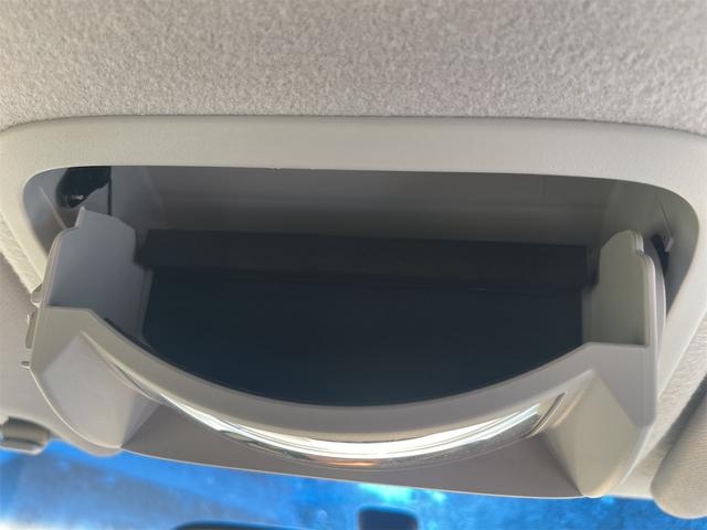 ステップワゴンスパーダ Z ETC バックカメラ TV オートクルーズコントロール 両側電動スライドドア オートライト HID スマートキー アイドリングストップ 電動格納ミラー 後席モニター 3列シート CVT アルミホイール(56枚目)