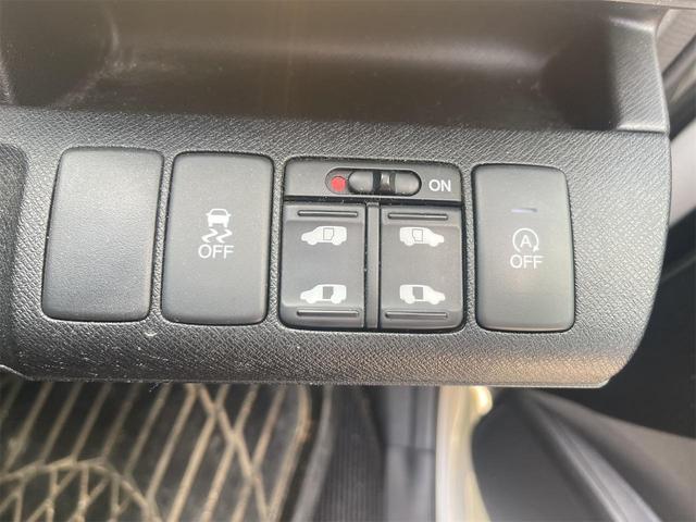 ステップワゴンスパーダ Z ETC バックカメラ TV オートクルーズコントロール 両側電動スライドドア オートライト HID スマートキー アイドリングストップ 電動格納ミラー 後席モニター 3列シート CVT アルミホイール(61枚目)