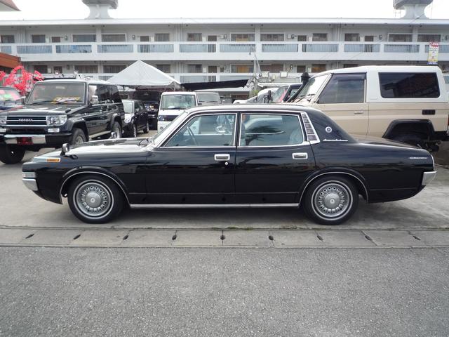 スーパーサルーン(4枚目)