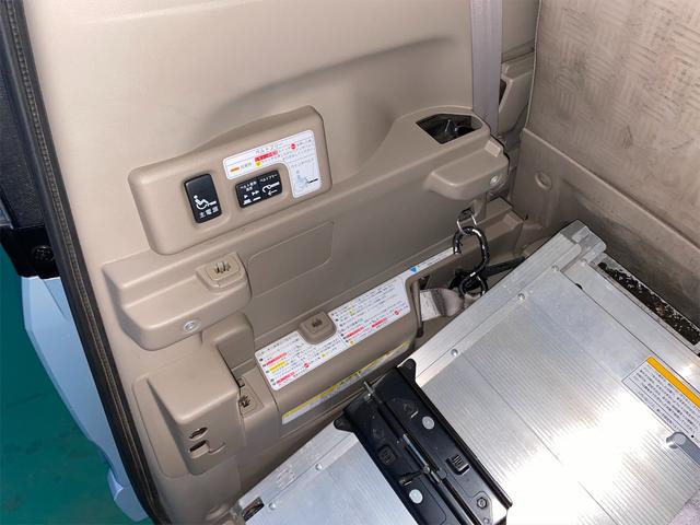 車いす移動車(24枚目)