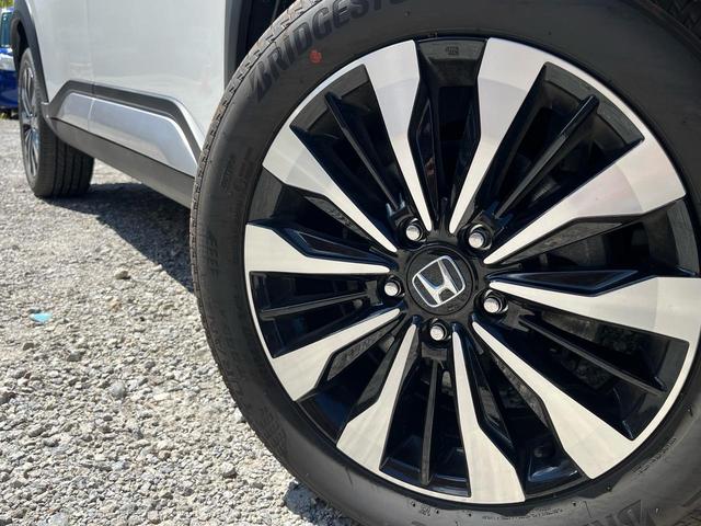 ＷＲ－Ｖ Ｚ＋　ワンオーナー、ホンダセンシング、ＡＣＣ、純正９インチナビ（フルセグ／Ｂｌｕｅｔｏｏｔｈ／ラジオ／バックカメラ／ＵＳＢ接続可／Ａｐｐｌｅ　ＣａｒＰｌａｙ／Ａｎｄｒｏｉｄ　Ａｕｔｏ）、前後方ソナーセンサー（20枚目）