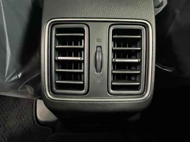 ＷＲ－Ｖ Ｚ＋　ワンオーナー、ホンダセンシング、ＡＣＣ、純正９インチナビ（フルセグ／Ｂｌｕｅｔｏｏｔｈ／ラジオ／バックカメラ／ＵＳＢ接続可／Ａｐｐｌｅ　ＣａｒＰｌａｙ／Ａｎｄｒｏｉｄ　Ａｕｔｏ）、前後方ソナーセンサー（45枚目）