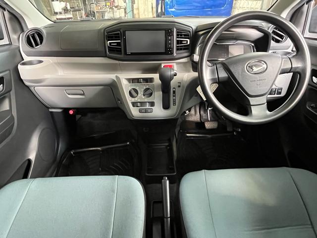 ●インパネ全体(傷も少なく状態も良好です♪)