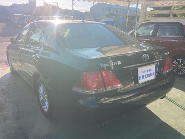 クラウン ロイヤルサルーンＧ（10枚目）