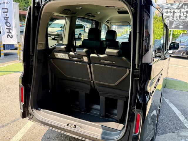 ステップワゴンスパーダ ｅ：ＨＥＶスパーダ　Ｇ・ＥＸ　ホンダセンシング　ＯＰ１０年保証対象車　無限エアログリル　ドラレコ前後　両側パワスラ　ハーフレザー　ホンダセンシング　コーナーセンサー　純正ナビ　オートＬＥＤヘッドライト　フォグライト　電動パーキング　ブレーキホールド（11枚目）