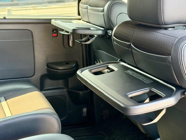 ステップワゴンスパーダ ｅ：ＨＥＶスパーダ　Ｇ・ＥＸ　ホンダセンシング　ＯＰ１０年保証対象車　無限エアログリル　ドラレコ前後　両側パワスラ　ハーフレザー　ホンダセンシング　コーナーセンサー　純正ナビ　オートＬＥＤヘッドライト　フォグライト　電動パーキング　ブレーキホールド（32枚目）